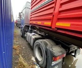 Седельный тягач Седельный тягач FAW JH6 2023 года б/у фото 4