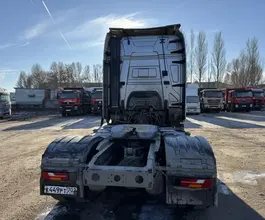 Седельный тягач Седельный тягач Shacman SX4188YY381 2022 года б/у фото 5