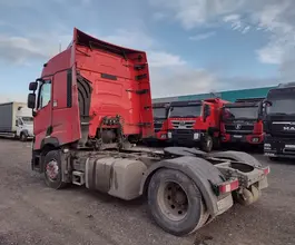 Седельный тягач Седельный тягач Renault T-Series 2017 года б/у фото 5