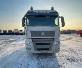 Седельный тягач Седельный тягач SITRAK c7h 2023 года б/у фото 2