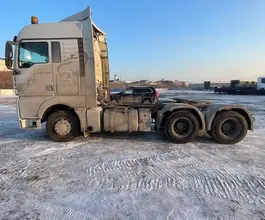 Седельный тягач Седельный тягач SITRAK c7h 2023 года б/у фото 4