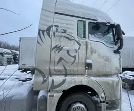 Седельный тягач Седельный тягач SITRAK c7h 2023 года б/у фото 5
