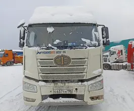 Седельный тягач Седельный тягач FAW JH6 2023 года б/у фото 3
