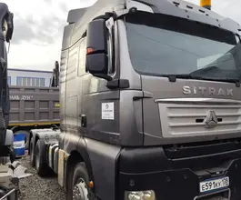 Седельный тягач Седельный тягач SITRAK c7h 2023 года б/у