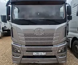 Седельный тягач Седельный тягач FAW JH6 2023 года б/у фото 2