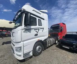 Седельный тягач Седельный тягач FAW J7 2023 года б/у фото 3