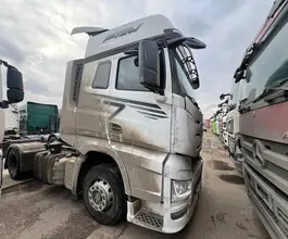 Седельный тягач Седельный тягач FAW J7 2023 года б/у