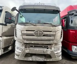 Седельный тягач Седельный тягач FAW J7 2023 года б/у фото 2