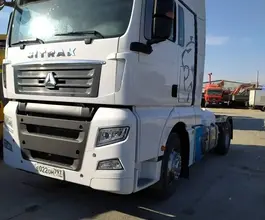 Седельный тягач Седельный тягач SITRAK c7h 2023 года б/у
