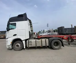 Седельный тягач Седельный тягач Shacman SX4188YY381 2023 года б/у фото 4