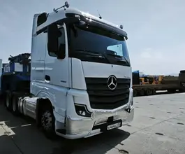 Седельный тягач Седельный тягач Mercedes-Benz Actros 2023 года б/у