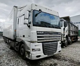 Седельный тягач Седельный тягач DAF XF 2017 года б/у