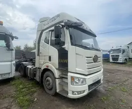 Седельный тягач Седельный тягач FAW J7 2023 года б/у