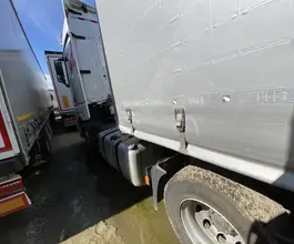 Седельный тягач Седельный тягач Mercedes-Benz Actros 2023 года б/у фото 4