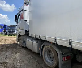 Седельный тягач Седельный тягач Mercedes-Benz Actros 2023 года б/у фото 4