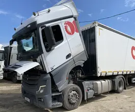 Седельный тягач Седельный тягач Mercedes-Benz Actros 2023 года б/у фото 3