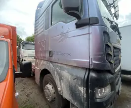 Седельный тягач Седельный тягач SITRAK c7h 2023 года б/у