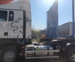 Седельный тягач Седельный тягач SITRAK c7h 2023 года б/у фото 4