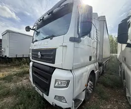 Седельный тягач Седельный тягач SITRAK c7h 2023 года б/у фото 3