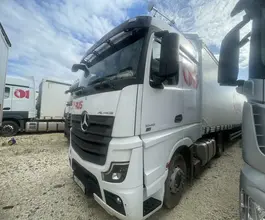 Седельный тягач Седельный тягач Mercedes-Benz Actros 2023 года б/у фото 3