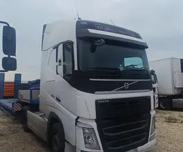 Седельный тягач Седельный тягач Volvo FH 2017 года б/у