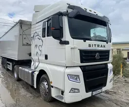 Седельный тягач Седельный тягач SITRAK c7h 2023 года б/у
