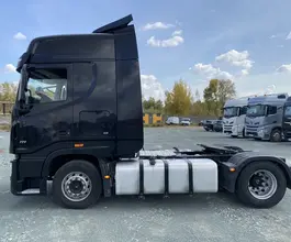 Седельный тягач Седельный тягач Dongfeng DFH4180 2023 года б/у фото 4