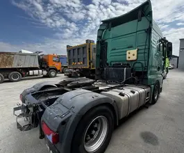 Седельный тягач Седельный тягач MAN TGX 2017 года б/у фото 4