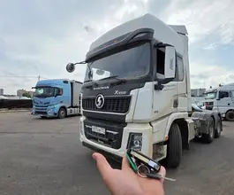 Седельный тягач Седельный тягач Shacman SX42584V324 2023 года б/у фото 3