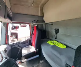 Седельный тягач Седельный тягач Renault T 2017 года б/у фото 5