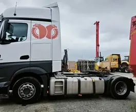 Седельный тягач Седельный тягач Mercedes-Benz Actros 2020 года б/у фото 4