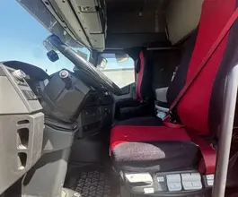 Седельный тягач Седельный тягач Renault T 2017 года б/у фото 5
