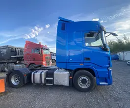 Седельный тягач Седельный тягач Dongfeng DFH4180 2023 года б/у фото 4