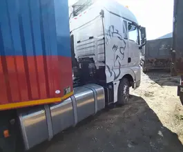 Седельный тягач Седельный тягач SITRAK c7h 2023 года б/у фото 4