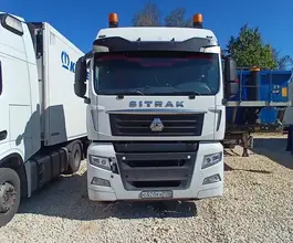 Седельный тягач Седельный тягач SITRAK c7h 2022 года б/у фото 2