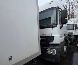 Седельный тягач Седельный тягач Mercedes-Benz Actros 2017 года б/у