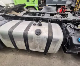 Седельный тягач Седельный тягач FAW JH6 2023 года б/у фото 5