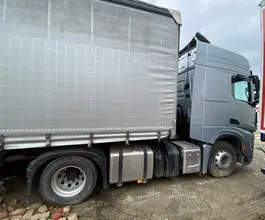 Седельный тягач Седельный тягач Shacman SX4188YY381 2023 года б/у фото 4