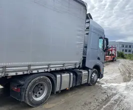 Седельный тягач Седельный тягач Shacman SX4188YY381 2023 года б/у фото 4
