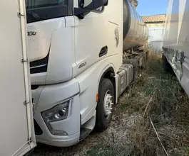 Седельный тягач Седельный тягач Shacman SX4188YY381 2023 года б/у фото 3