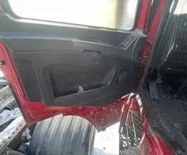 Седельный тягач Седельный тягач Shacman SX42586V385 2022 года б/у фото 5