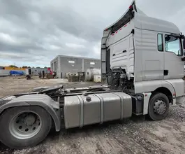 Седельный тягач Седельный тягач SITRAK c7h 2023 года б/у фото 5