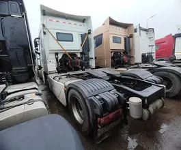 Седельный тягач Седельный тягач Foton Auman EST A 2023 года б/у фото 3