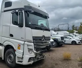 Седельный тягач Седельный тягач Mercedes-Benz Actros 2021 года б/у