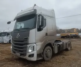Седельный тягач Седельный тягач Chenglong LZ4181H7AB 2023 года б/у фото 3