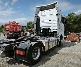 Седельный тягач Седельный тягач SITRAK c7h 2023 года б/у фото 3