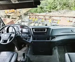 Седельный тягач Седельный тягач SITRAK c7h 2023 года б/у фото 4