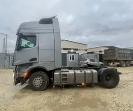 Седельный тягач Седельный тягач Shacman SX4188YY381 2023 года б/у фото 4
