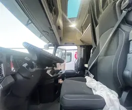 Седельный тягач Седельный тягач Mercedes-Benz Actros 2024 года б/у фото 5