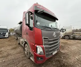 Седельный тягач Седельный тягач Chenglong LZ4181H7AB 2023 года б/у
